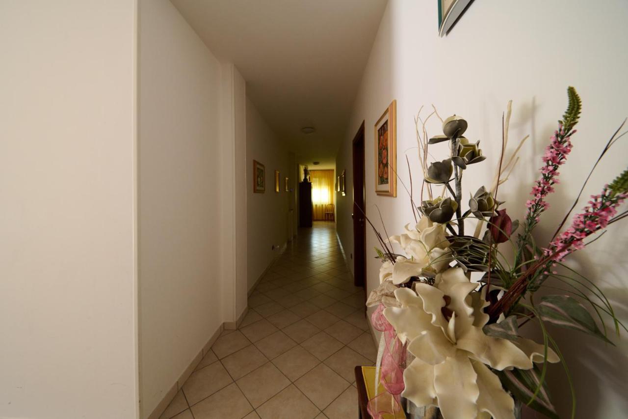 Albergo Shine Acqualagna Exterior photo